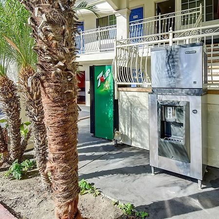 Motel 6 Garden Grove Zewnętrze zdjęcie